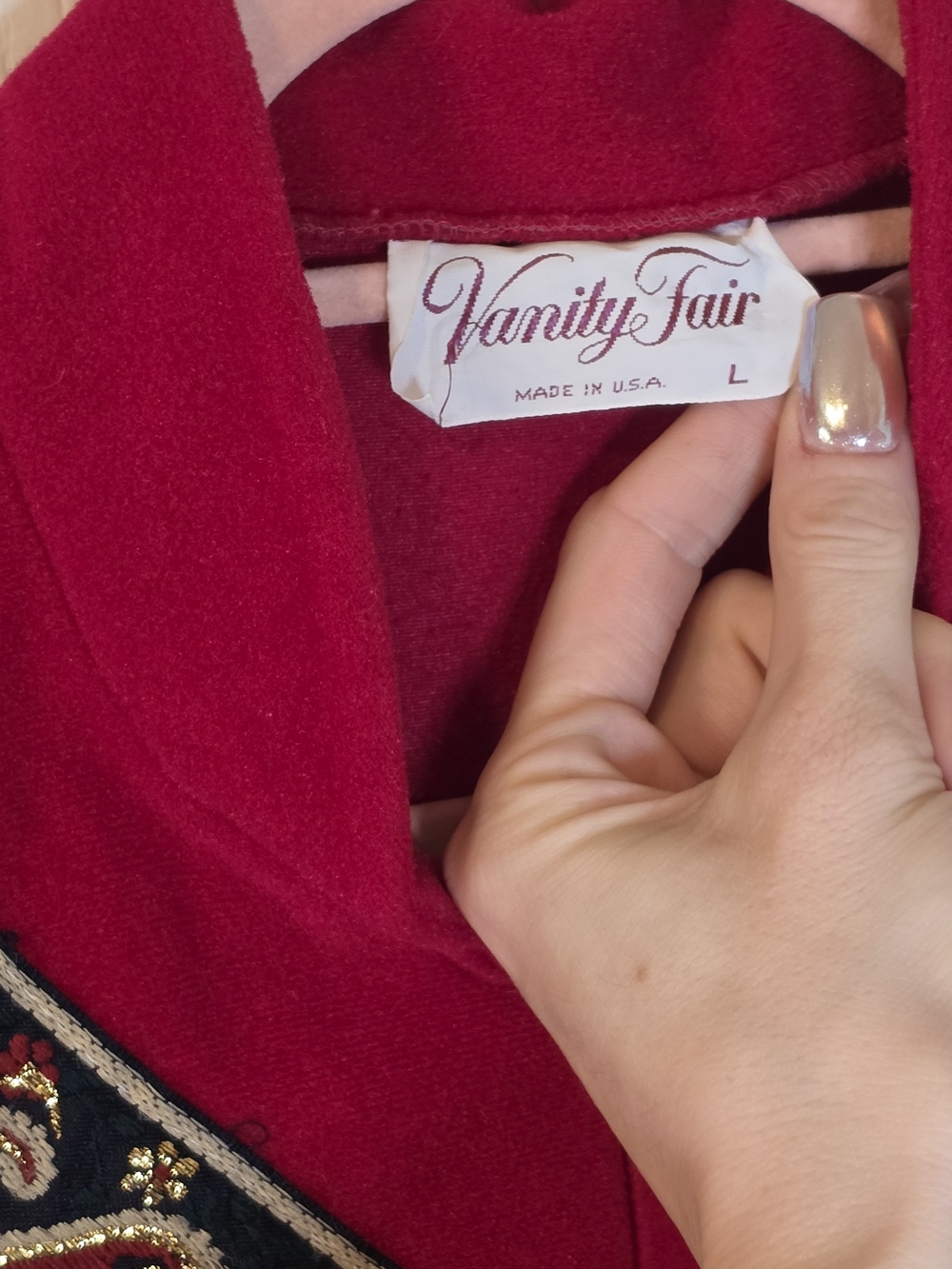 Vanity Fair Large Bright Red Dressing Robe - Picture 6 of 8